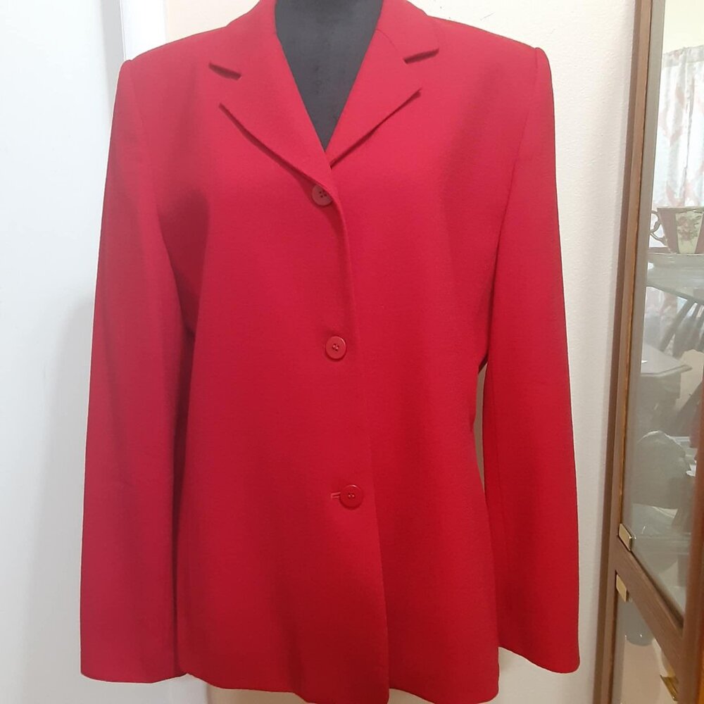CHAUS Women's Vintage Red 100% Wool Size 14 Three button blazer